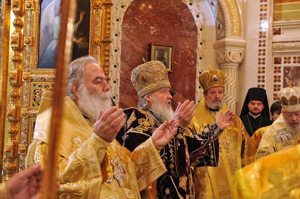 Μόσχα - Πατριαρχικό Συλλείτουργο στον Ι.Ν.Σωτήρος Χριστού Μόσχας, επί τη ενθρονίσει του Μακ.Πατριάρχου Μόσχας και πάσης Ρωσίας κ.Κυρίλλου